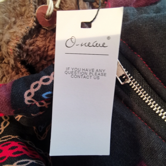 O-nelue Festival Patchwork Style Hooded Jacket - Picture 9 of 12